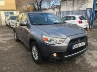 Usado Mitsubishi ASX Motion 117 CV (86 kW) 2012 Gris / plata SUV