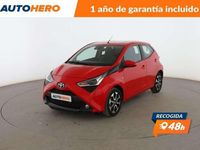 Usado Toyota Aygo X-play 72 CV (52 kW) 2020 Rojo Utilitario