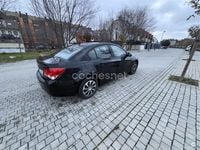 Usado Chevrolet Cruze LS 113 CV (83 kW) 2011 Negro Berlina
