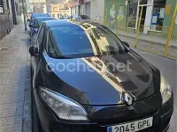 Usado Renault Mégane III Dynamique 110 CV (80 kW) 2009 Negro Berlina