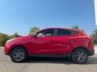 Usado Hyundai Tucson 131 CV (96 kW) 2016 Granate SUV