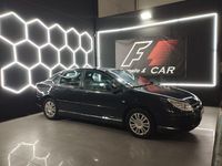 Usado Citroën C5 Exclusive 138 CV (101 kW) 2006 Azul Berlina