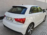 Usado Audi A1 Sportback 125 CV (91 kW) 2016 Blanco Utilitario