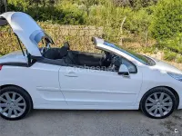 Usado Peugeot 207 CC 112 CV (82 kW) 2014 Blanco Descapotable