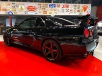 Begagnad Nissan Skyline GT 550 HK (404 kW) 1999 Svart Sportkupé