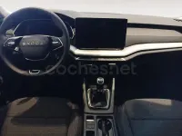 Nuevo Skoda Octavia Selection 116 CV (85 kW) 2026 Gris / plata Familiar