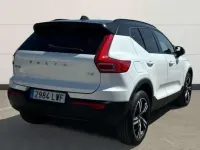 Usado Volvo XC40 R-Design 129 CV (94 kW) 2022 Blanco SUV