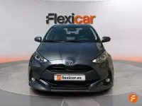 Usado Toyota Yaris Business Edition 116 CV (85 kW) 2025 Gris Utilitario