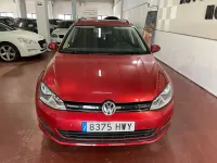 Usado VW Golf VII 110 CV (80 kW) 2014 Rojo Familiar