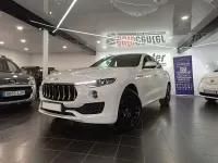 Usado Maserati Levante 275 CV (202 kW) 2016 Blanco SUV