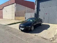 Usado Jaguar XE Pure 180 CV (132 kW) 2016 Negro Berlina