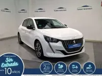Usado Peugeot 208 Allure 102 CV (75 kW) 2023 Blanco Utilitario