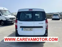 Usado Dacia Dokker Essentiel 110 CV (80 kW) 2021 Blanco Monovolumen