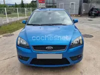 Usado Ford Focus Trend 115 CV (84 kW) 2006 Azul Berlina