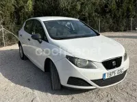 Usado Seat Ibiza Reference 80 CV (58 kW) 2009 Blanco Berlina