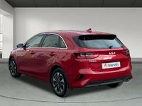 Usado Kia Ceed 100 CV (73 kW) 2024 Rojo Utilitario