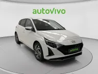 Nuevo Hyundai i20 100 CV (73 kW) 2025 Blanco Utilitario