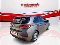 Usado Hyundai i30 110 CV (80 kW) 2021 Gris Utilitario