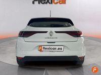Usado Renault Mégane IV Zen 115 CV (84 kW) 2021 Blanco Berlina