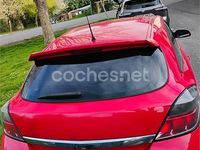 Usado Opel Astra GTC Sport 150 CV (110 kW) 2007 Rojo Berlina