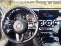 Usado Mercedes C220 194 CV (142 kW) 2019 Gris / plata Familiar