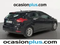 Usado Ford Focus Trend+ 116 CV (85 kW) 2015 Negro Utilitario
