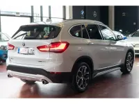 Używany BMW X1 Sport Line 150 KM (110 kW) 2021 Biały SUV