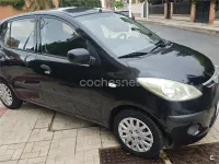 Usado Hyundai i10 Comfort 66 CV (48 kW) 2008 Negro Utilitario