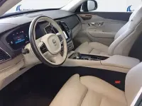 Usado Volvo XC90 Plus 455 CV (334 kW) 2023 Gris / plata SUV