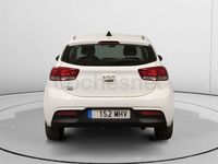 Usado Kia Rio 100 CV (73 kW) 2023 Blanco Berlina