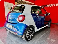 Usado Smart ForFour Prime 71 CV (52 kW) 2015 Azul Utilitario
