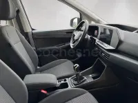 Usado VW Caddy 102 CV (75 kW) 2025 Gris / plata Monovolumen