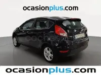Usado Ford Fiesta Trend 101 CV (74 kW) 2014 Negro Utilitario