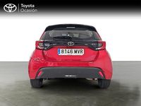 Usado Toyota Yaris Active 116 CV (85 kW) 2024 Rojo Utilitario