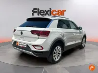 Usado VW T-Roc Life 150 CV (110 kW) 2023 Gris SUV