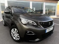 Usado Peugeot 3008 Active 131 CV (96 kW) 2020 Gris / plata SUV