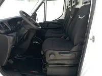 Usado Iveco Daily 136 CV (100 kW) 2022 Blanco Berlina