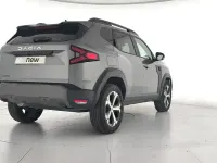 Usado Dacia Duster Journey 140 CV (102 kW) 2025 Gris SUV