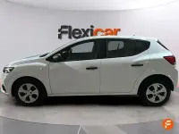 Käytetty Dacia Sandero Essentiel 101 HP (74 kW) 2025 Valkoinen