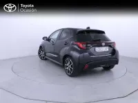 Usado Toyota Yaris Style 116 CV (85 kW) 2022 Negro Utilitario