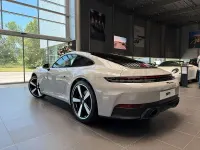 Nuevo Porsche 911 Carrera 394 CV (289 kW) 2026 Gris / plata Coupe