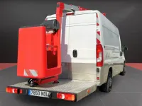 Usado Citroën Jumper 110 CV (80 kW) 2015 Blanco / gris Monovolumen