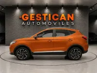 Usado MG ZS Luxury 106 CV (77 kW) 2023 Naranja SUV