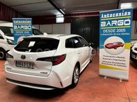 Usado Toyota Corolla Active 122 CV (89 kW) 2019 Blanco Familiar