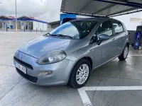 Usado Fiat Punto Lounge 69 CV (50 kW) 2013 Gris / plata Utilitario
