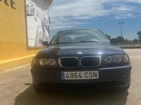 Usado BMW 318 143 CV (105 kW) 2004 Azul marino Berlina