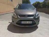Usado Ford Grand C-Max Titanium 125 CV (91 kW) 2014 Marrón Monovolumen