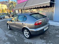 Usado Seat Leon Sport 105 CV (77 kW) 2002 Beige Utilitario