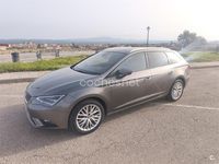 Usado Seat Leon ST Reference 105 CV (77 kW) 2014 Gris / plata Familiar
