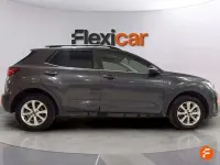 Usado Kia Stonic 120 CV (88 kW) 2017 Gris SUV